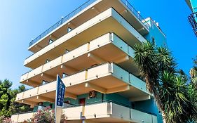 Hotel Holiday San Benedetto